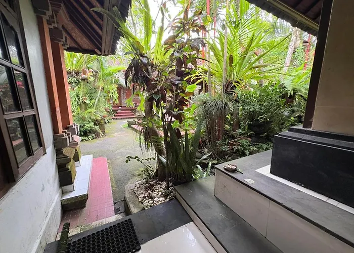 Annayu House