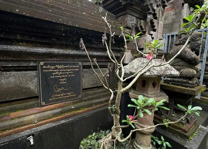 Annayu House